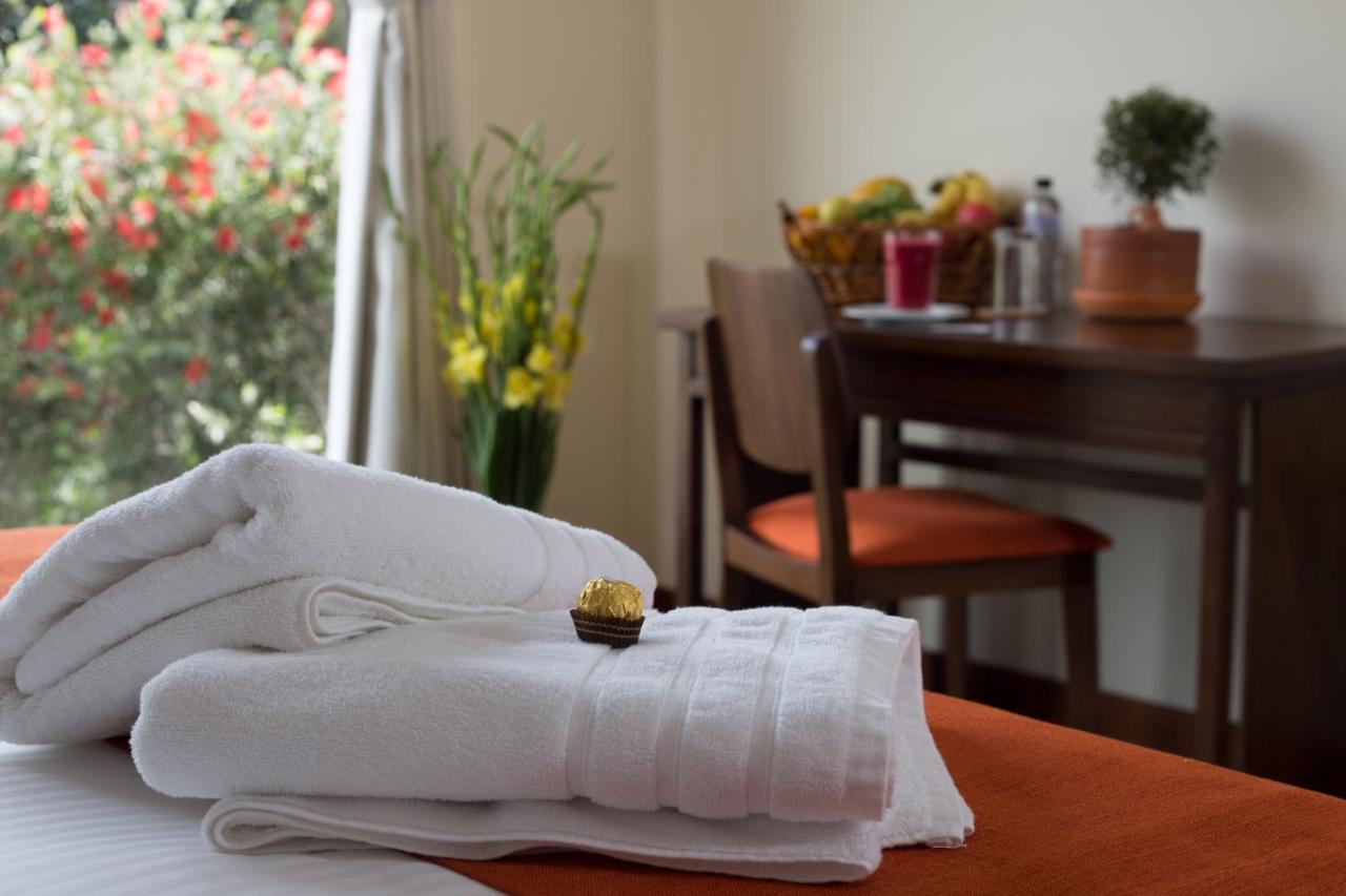 Ilalo Garden Hotel & Restaurant Кито Экстерьер фото