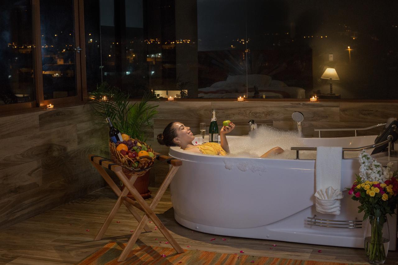 Ilalo Garden Hotel & Restaurant Кито Экстерьер фото